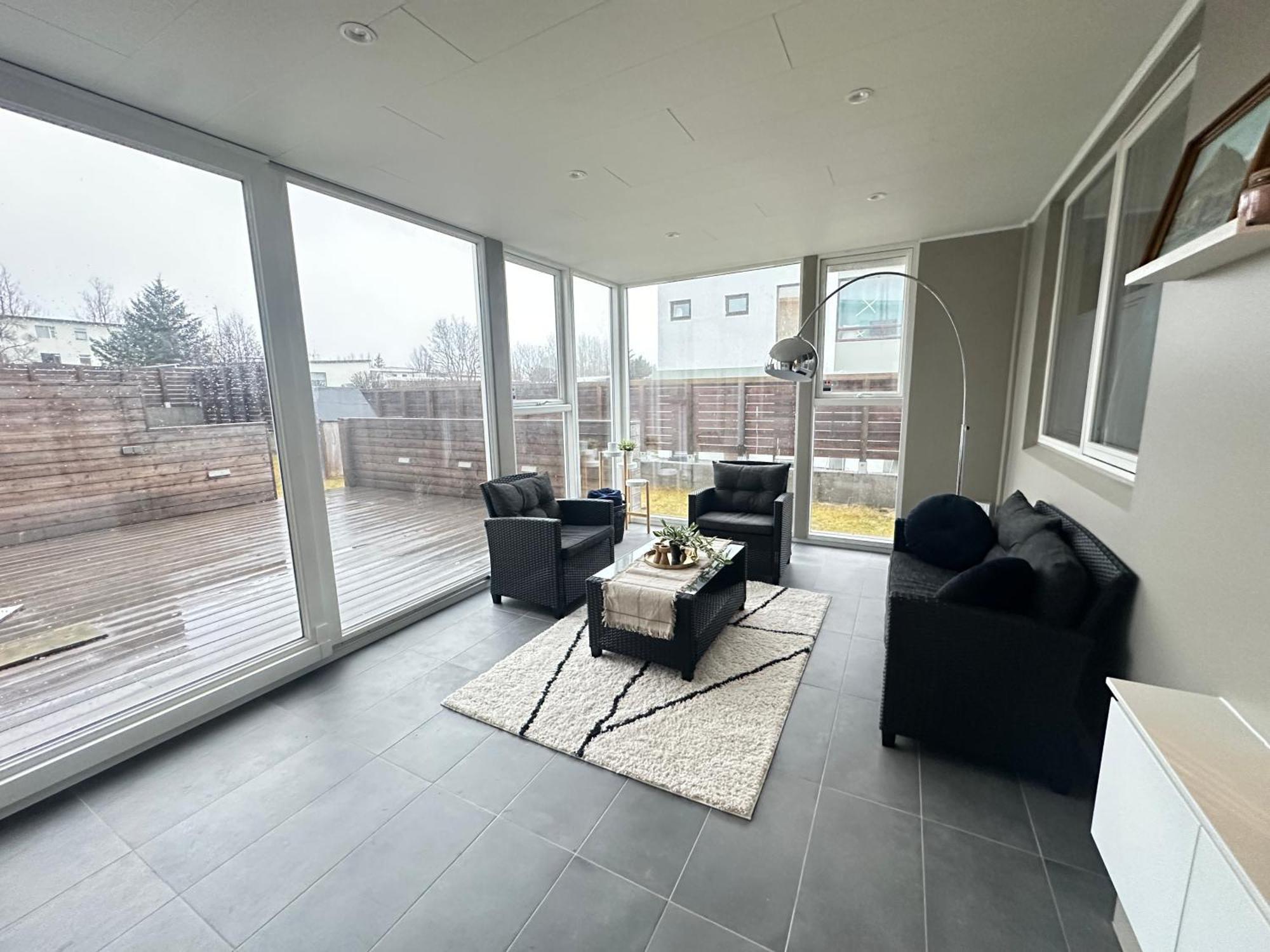 Spacious And Family Friendly Apartment In Kopavogur Reykjavík Exterior foto
